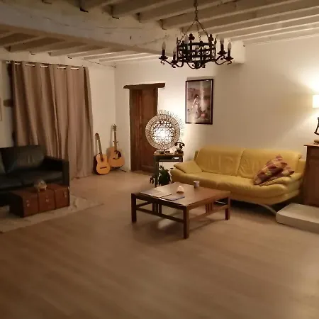 אכסניה Gite Le Relais De La Source Caro (Pyrenees-Atlantiques)