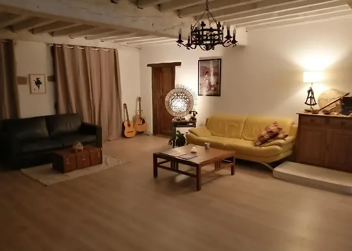 Хостел Gite Le Relais De La Source Caro (Pyrenees-Atlantiques)